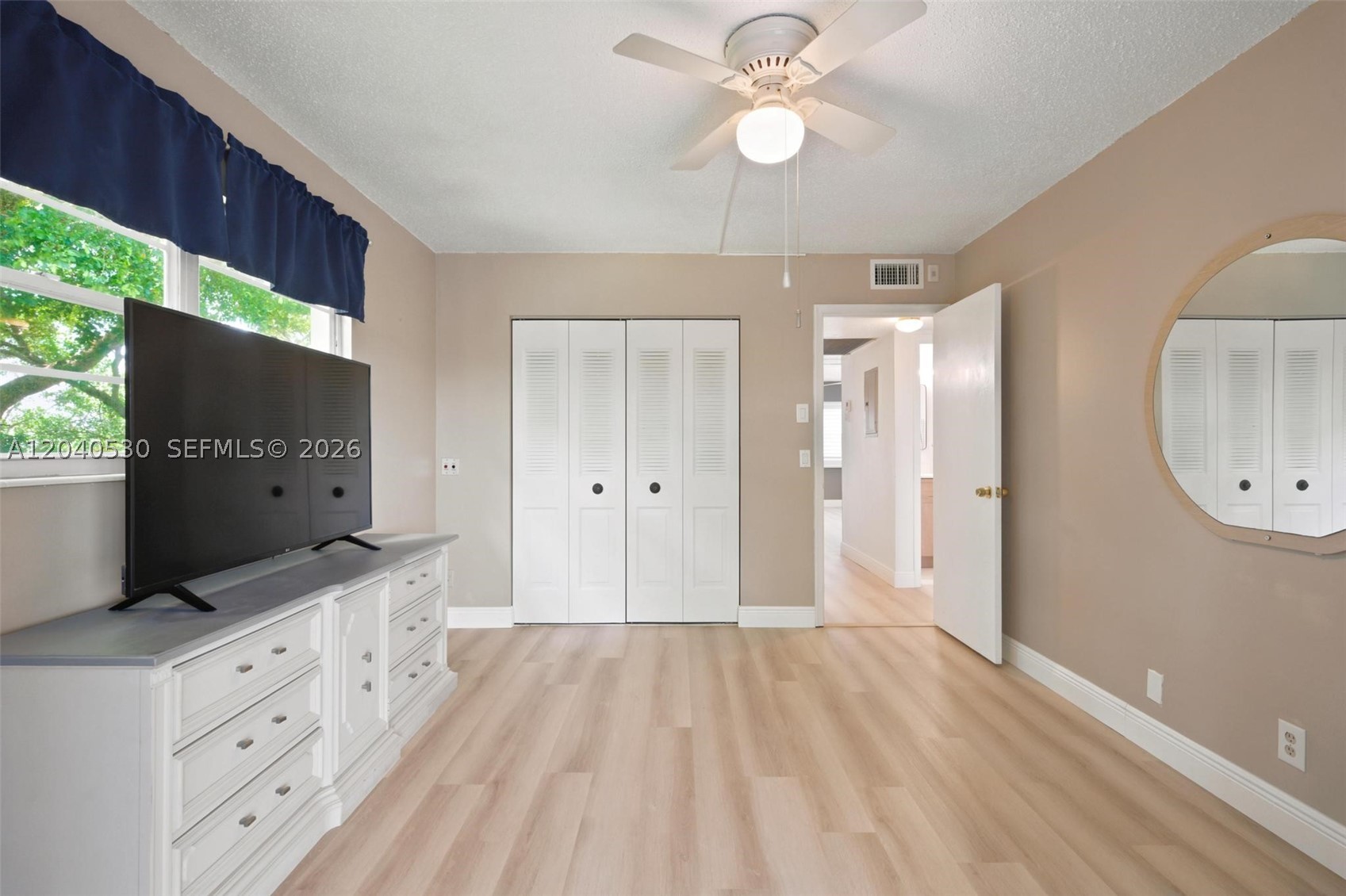 ASHBY C CONDO - Residential