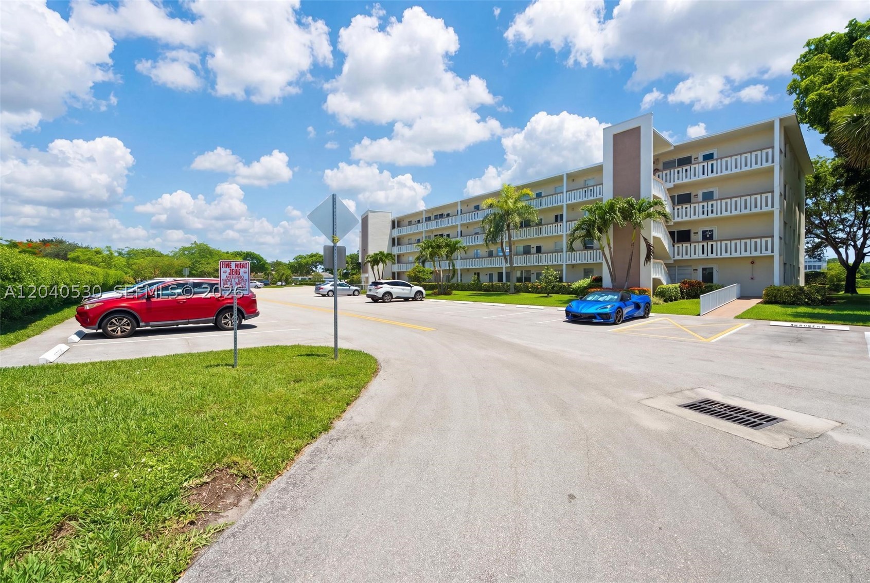 ASHBY C CONDO - Residential