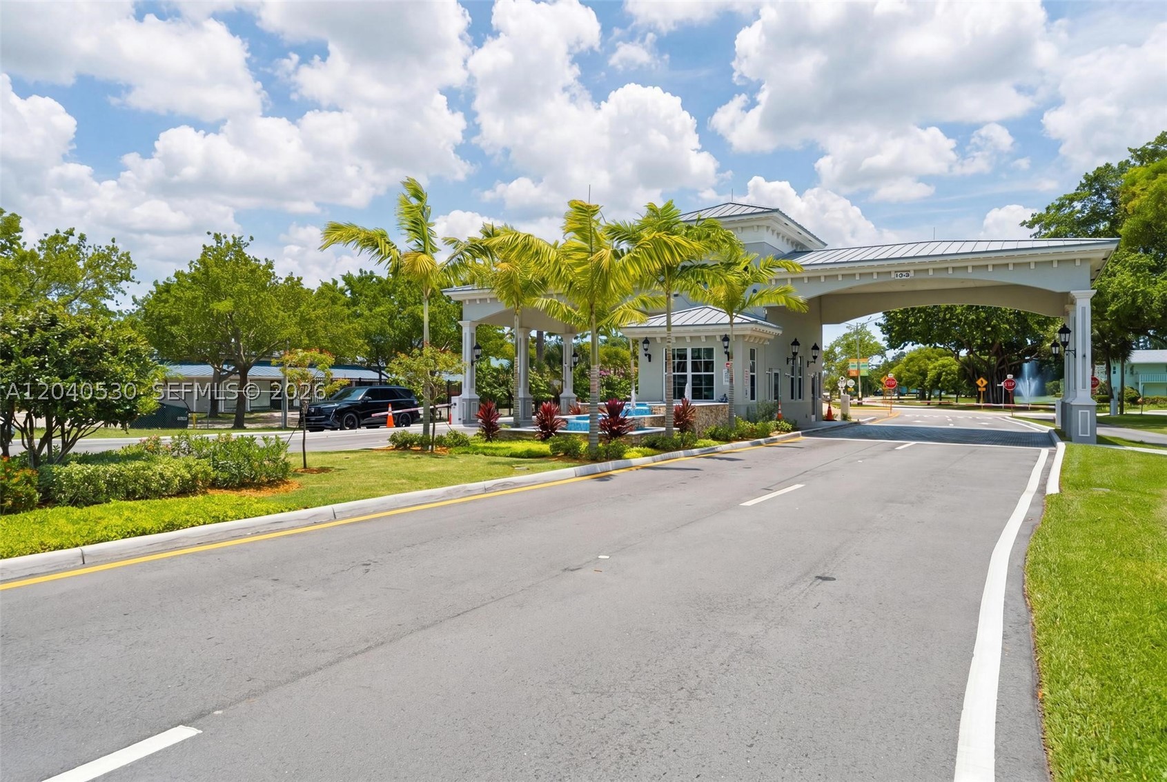 ASHBY C CONDO - Residential