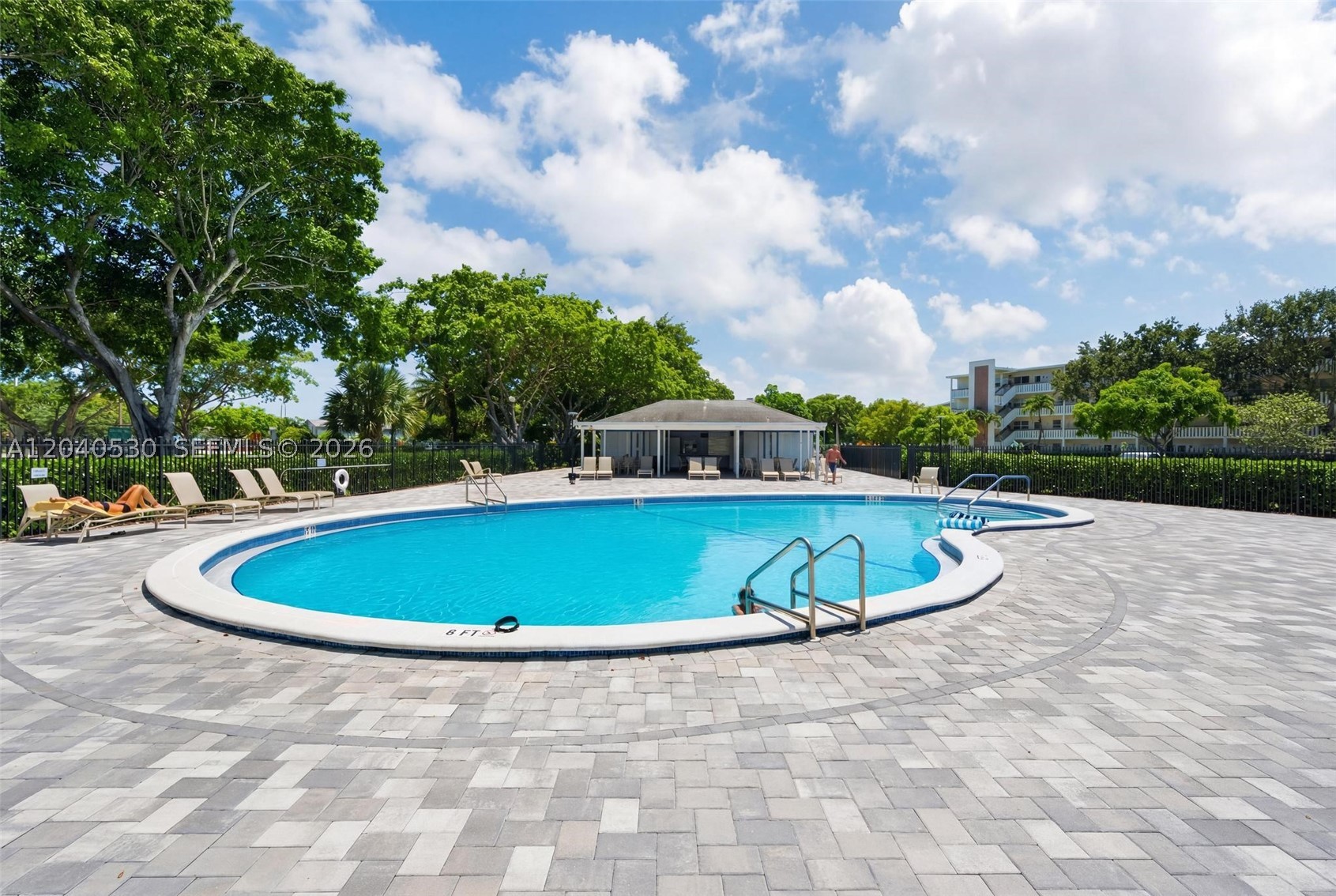 ASHBY C CONDO - Residential