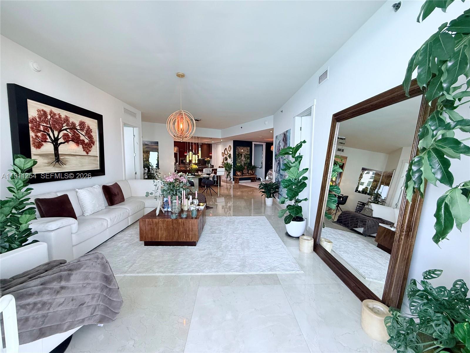 TDR TOWER I CONDO - Residential