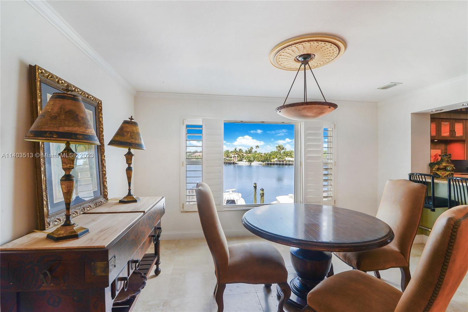 FOUR SEASONS CONDO - Residential