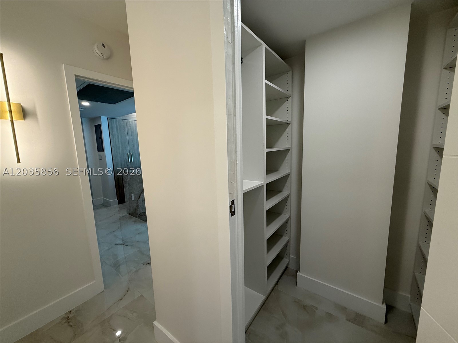 OCEANVIEW BUILDING A COND - Residential
