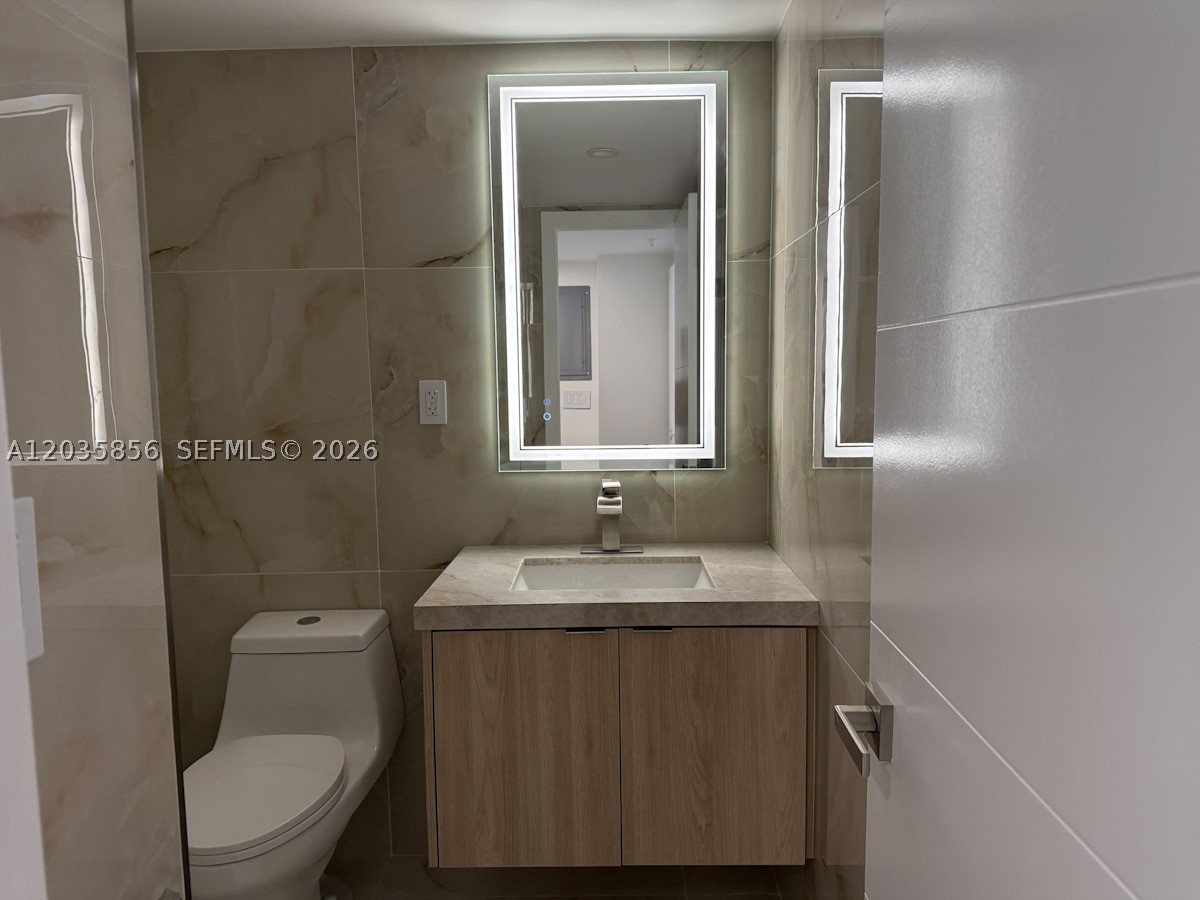 OCEANVIEW BUILDING A COND - Residential