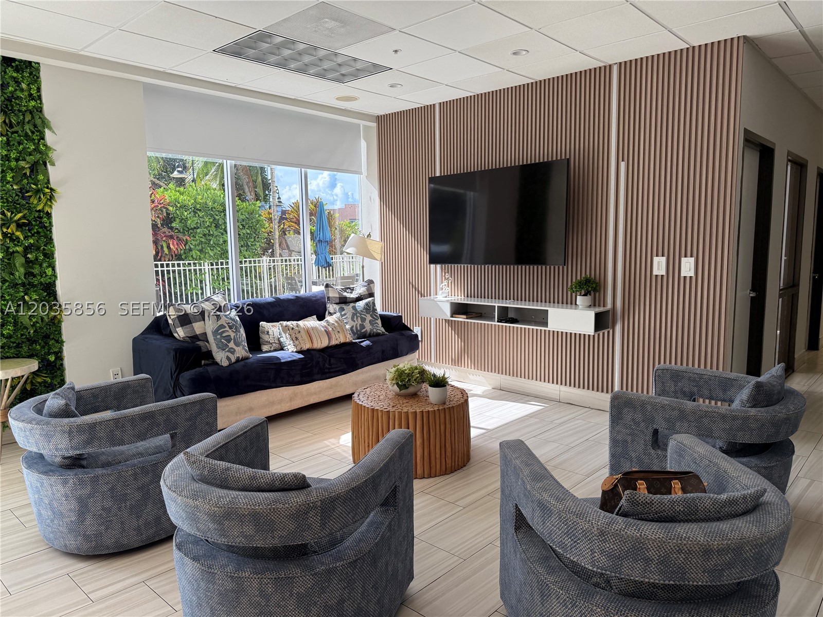 OCEANVIEW BUILDING A COND - Residential