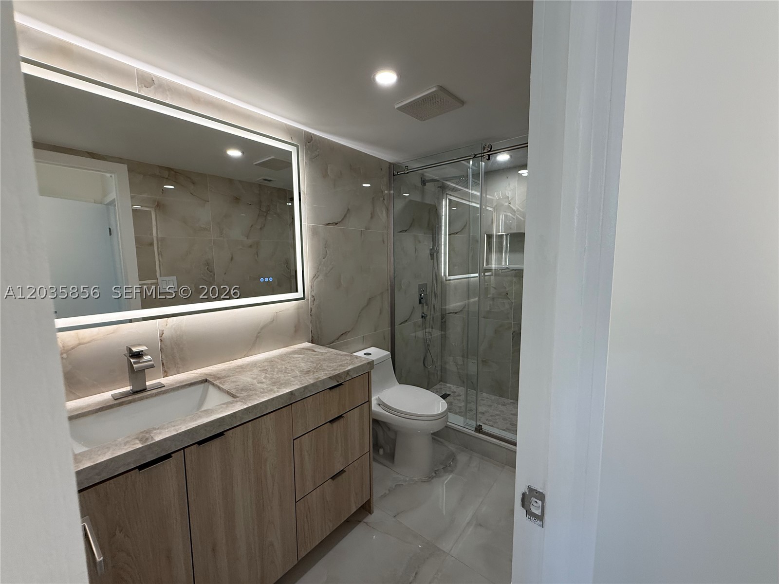 OCEANVIEW BUILDING A COND - Residential