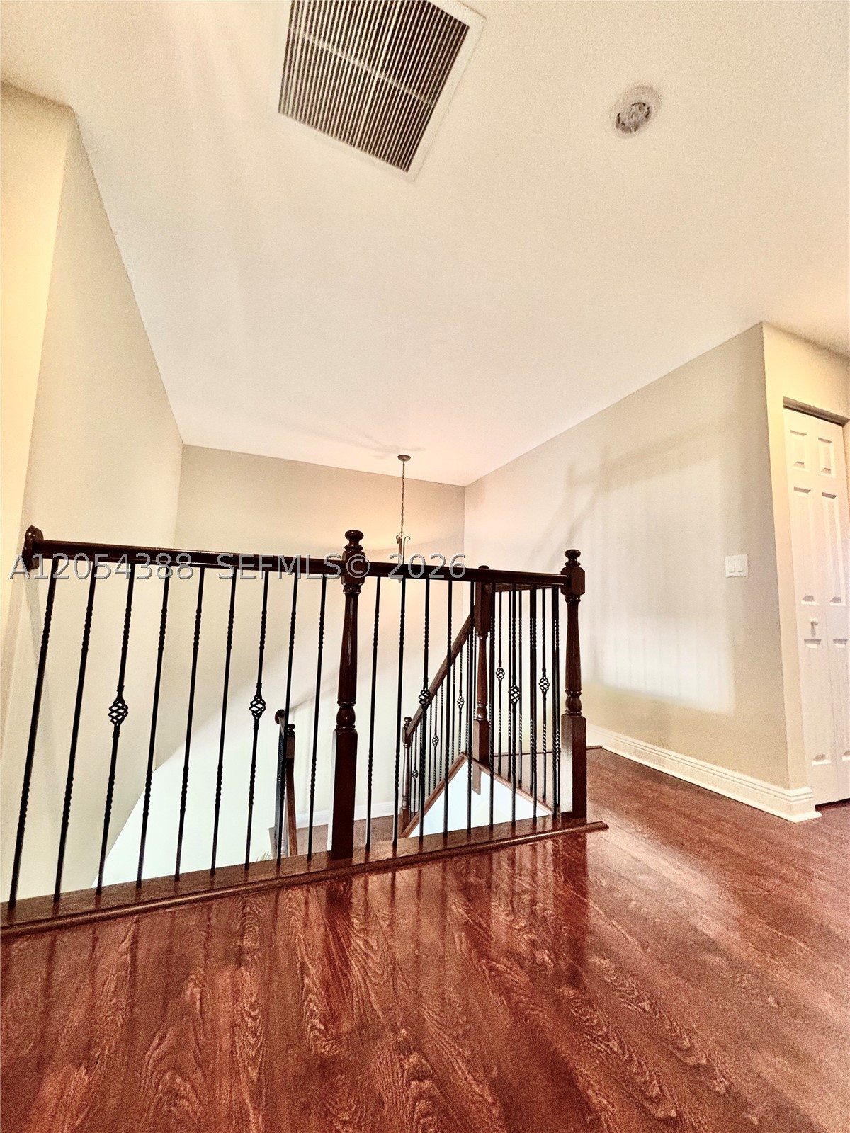 OLYMPIA 2 - Residential