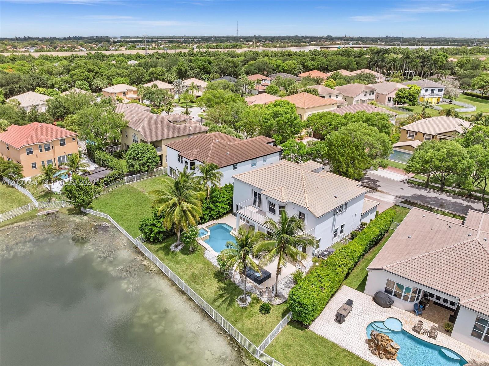 RIVIERA ISLES II - Residential