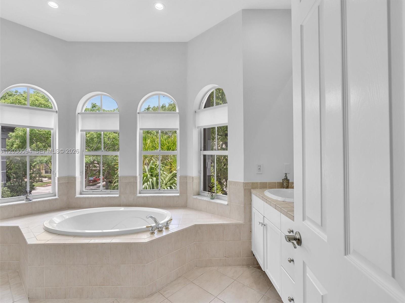 RIVIERA ISLES II - Residential