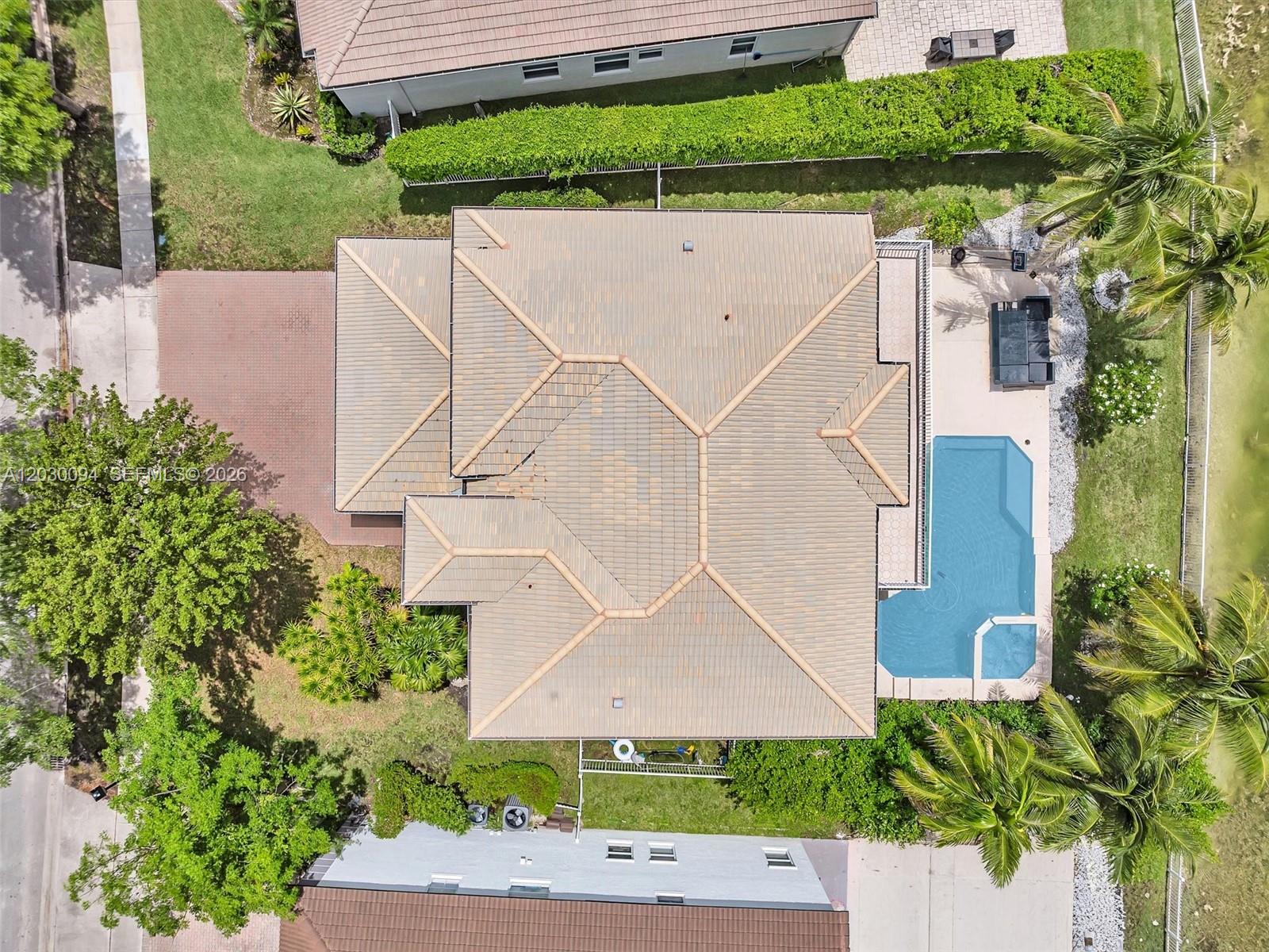 RIVIERA ISLES II - Residential