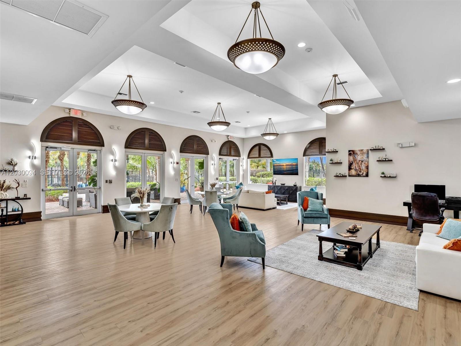 RIVIERA ISLES II - Residential