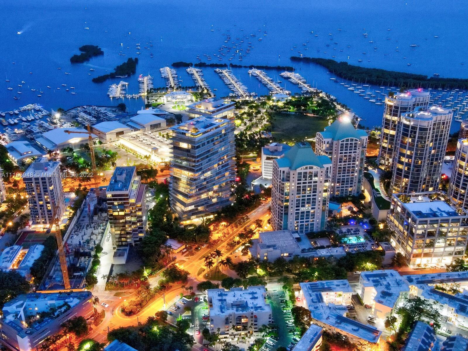 THE EXECUTIVE RESIDENCES - Residential