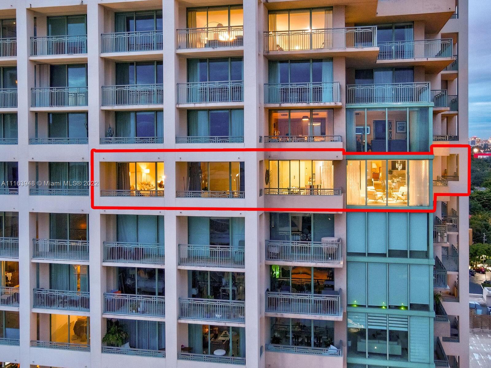 THE EXECUTIVE RESIDENCES - Residential