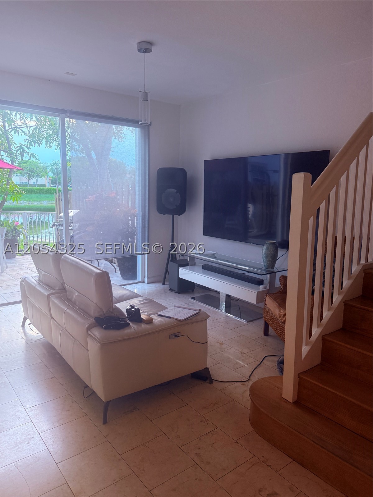 ISLANDS AT DORAL 1ST ADDN - Residential