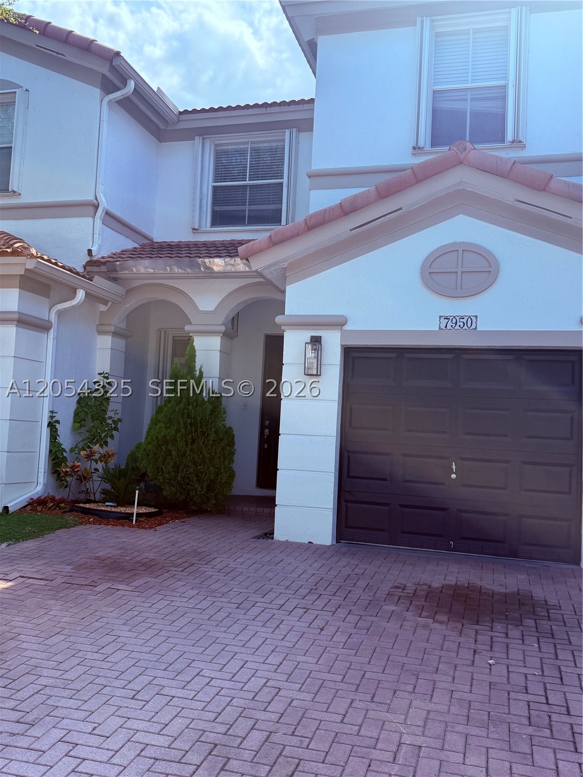 ISLANDS AT DORAL 1ST ADDN - Residential