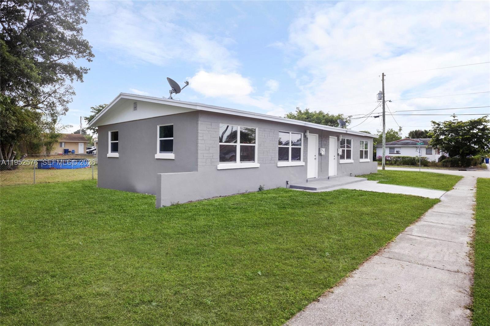 INLET CITY - Residential Income