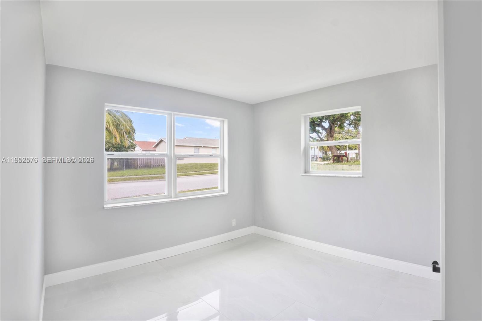 INLET CITY - Residential Income
