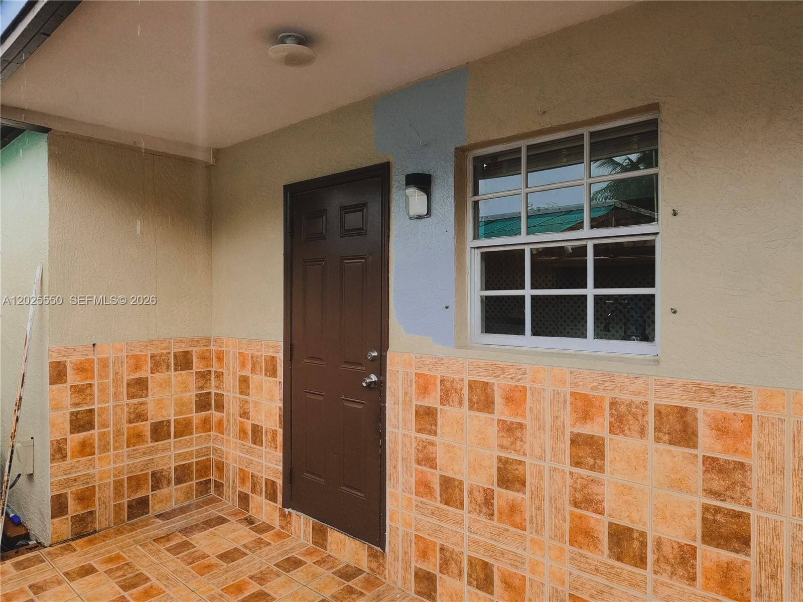 HOLT EST - Residential Lease