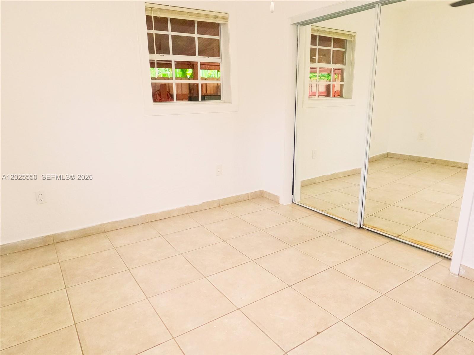 HOLT EST - Residential Lease