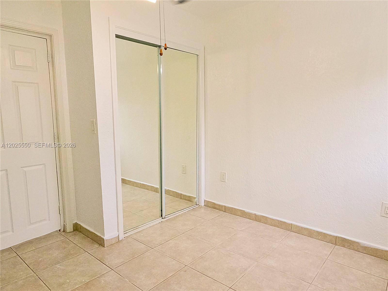 HOLT EST - Residential Lease