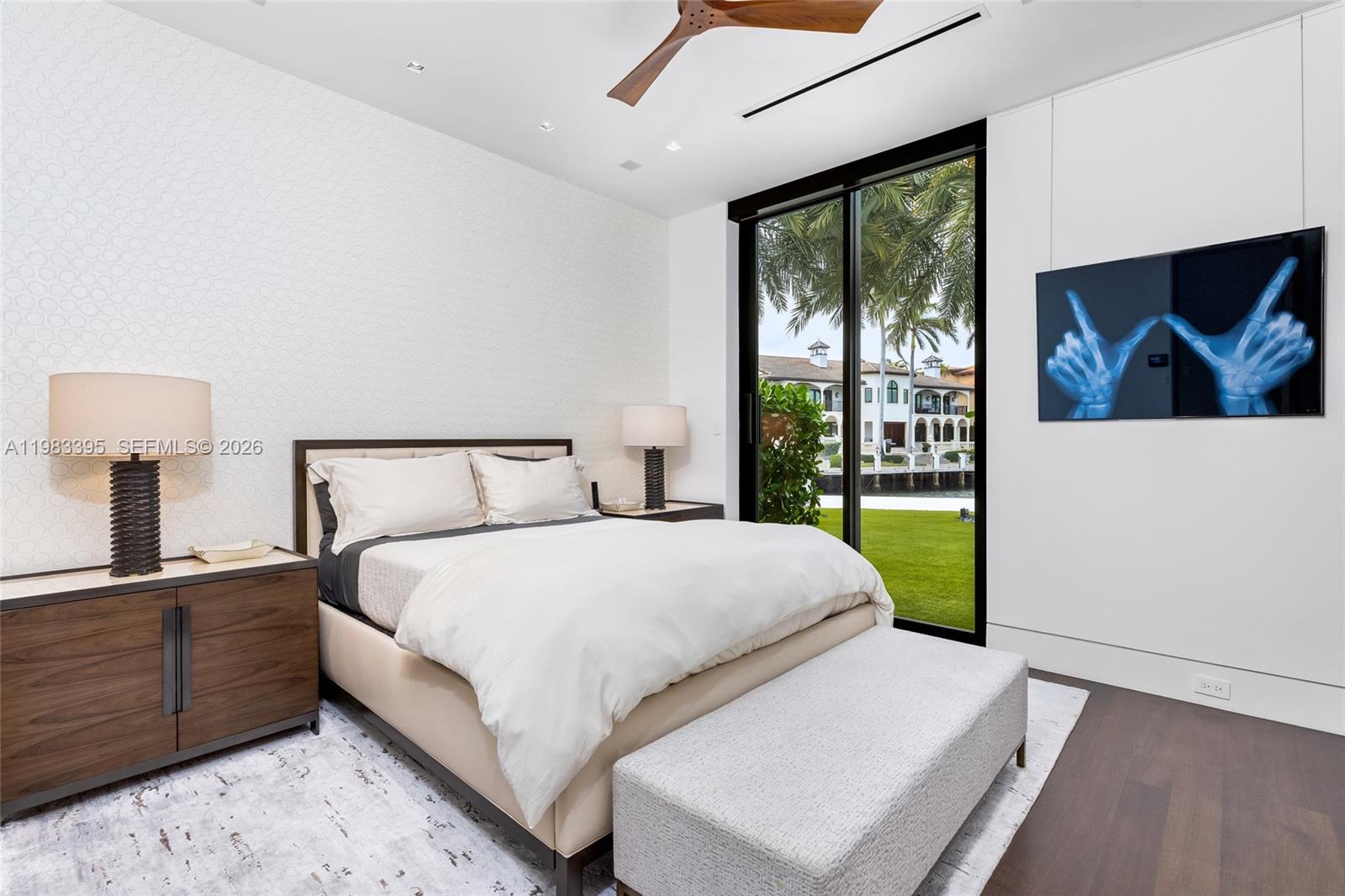 ISLA BAHIA - Residential