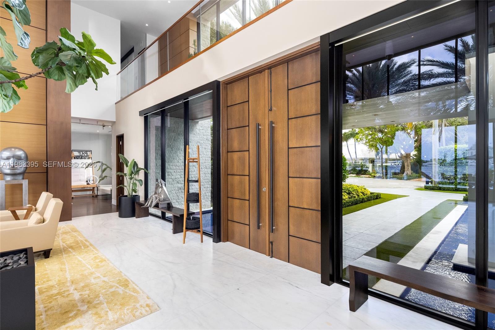 ISLA BAHIA - Residential