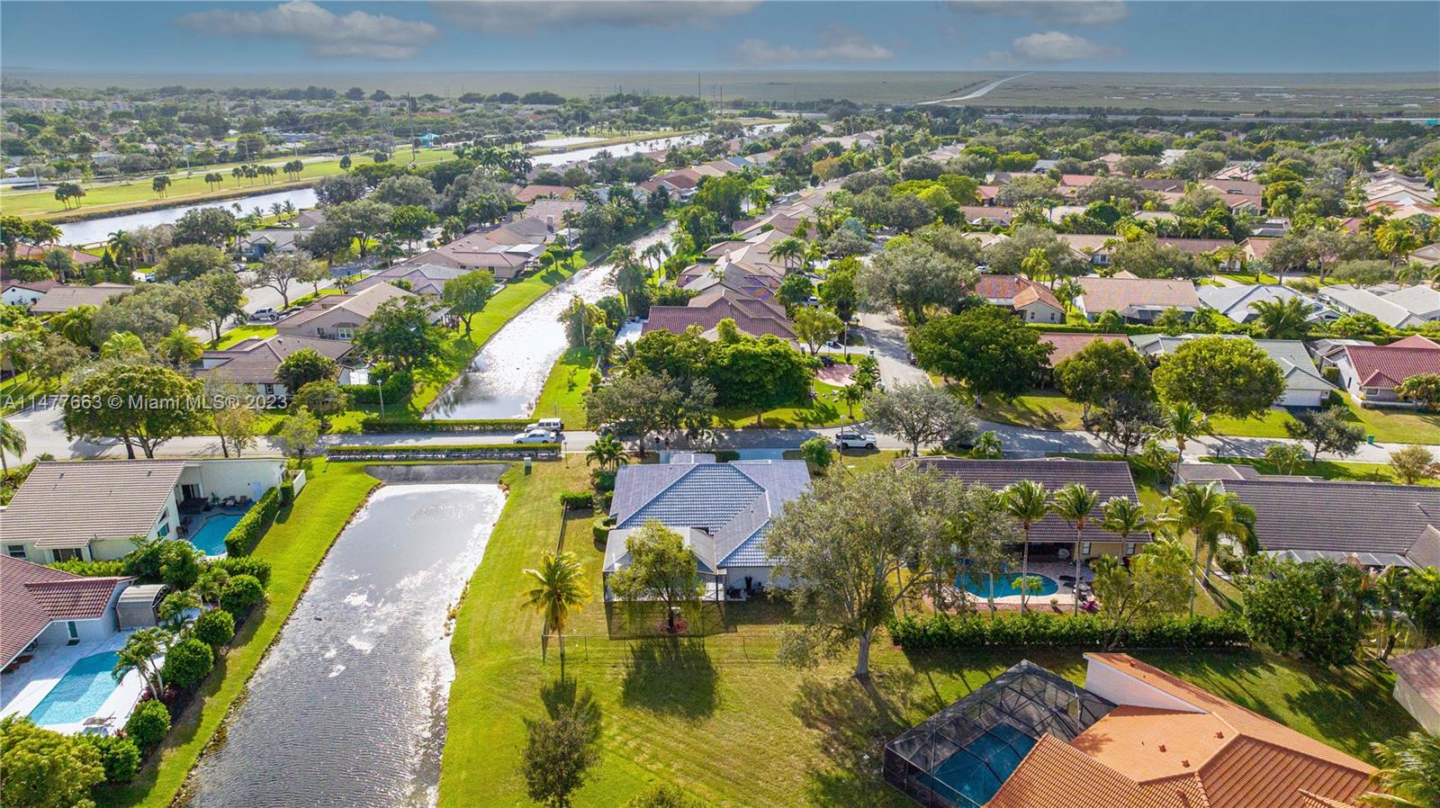 WEST GLEN - Residential