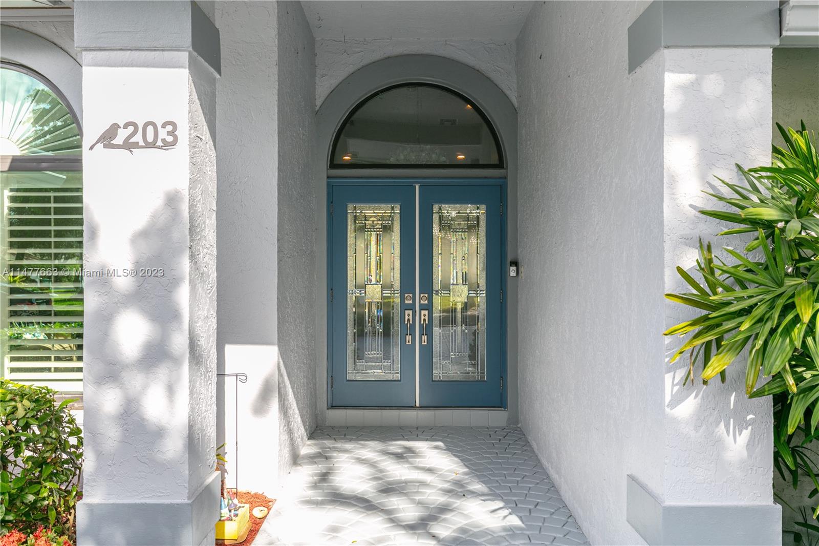 WEST GLEN - Residential