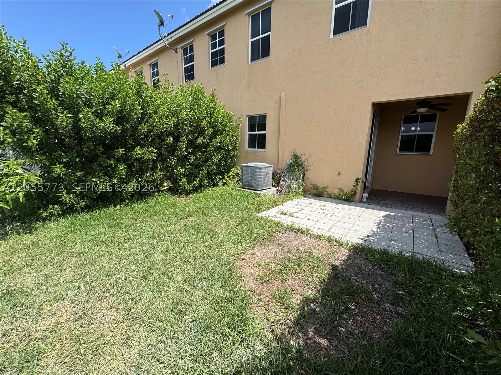 KEYS GARDEN - Residential Lease