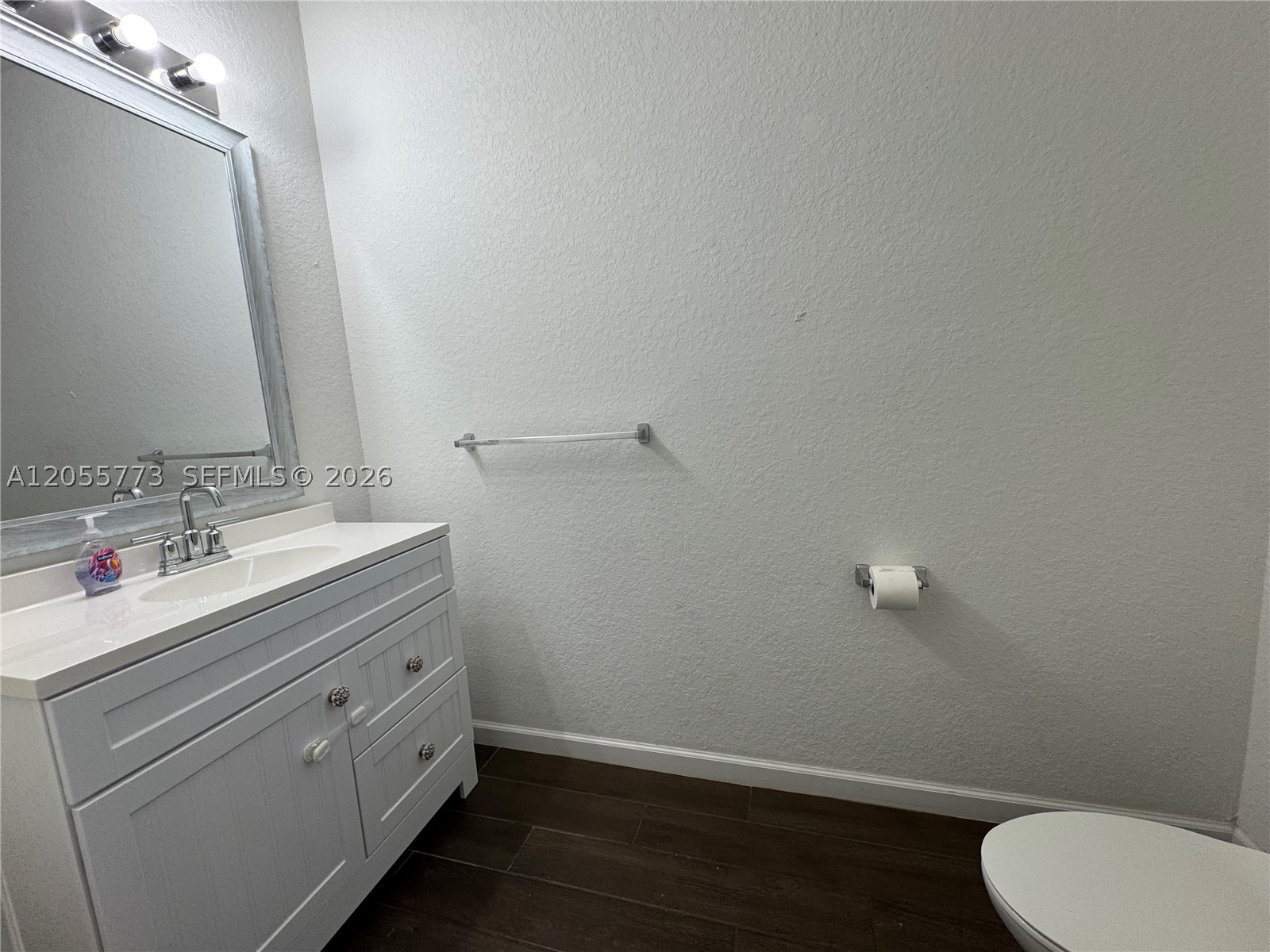 KEYS GARDEN - Residential Lease