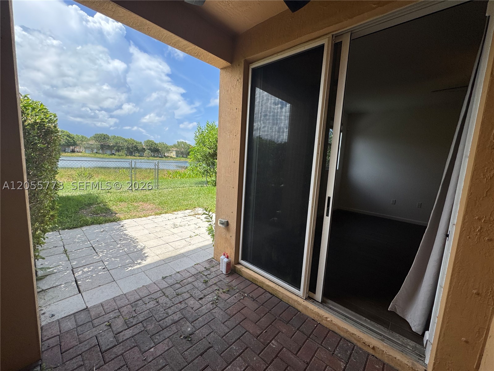 KEYS GARDEN - Residential Lease