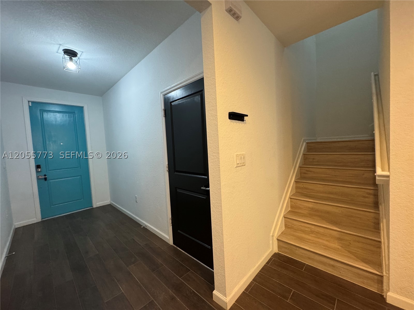 KEYS GARDEN - Residential Lease