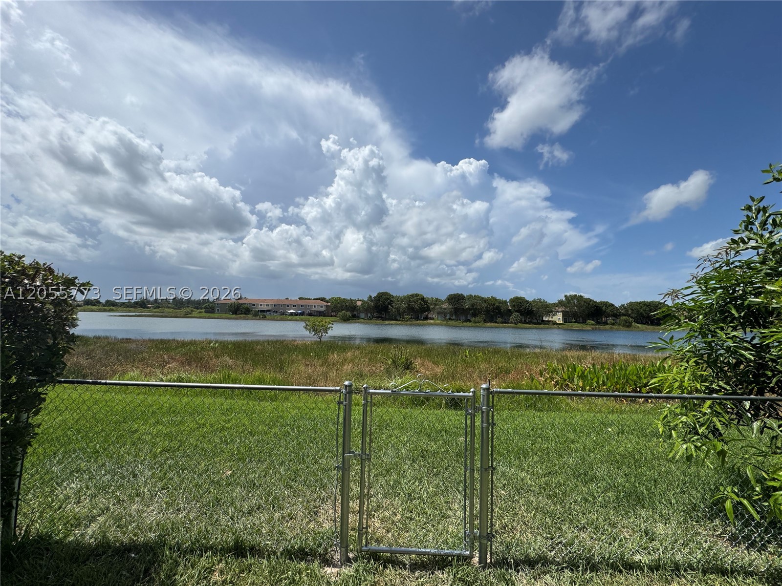 KEYS GARDEN - Residential Lease