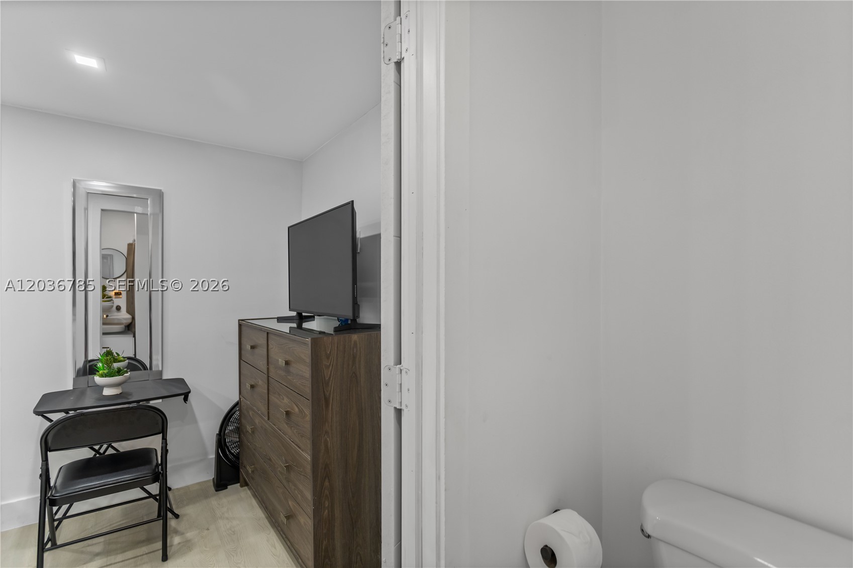 GLENHAVEN - Residential Lease