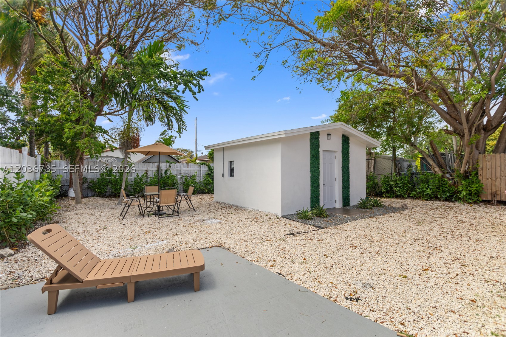 GLENHAVEN - Residential Lease
