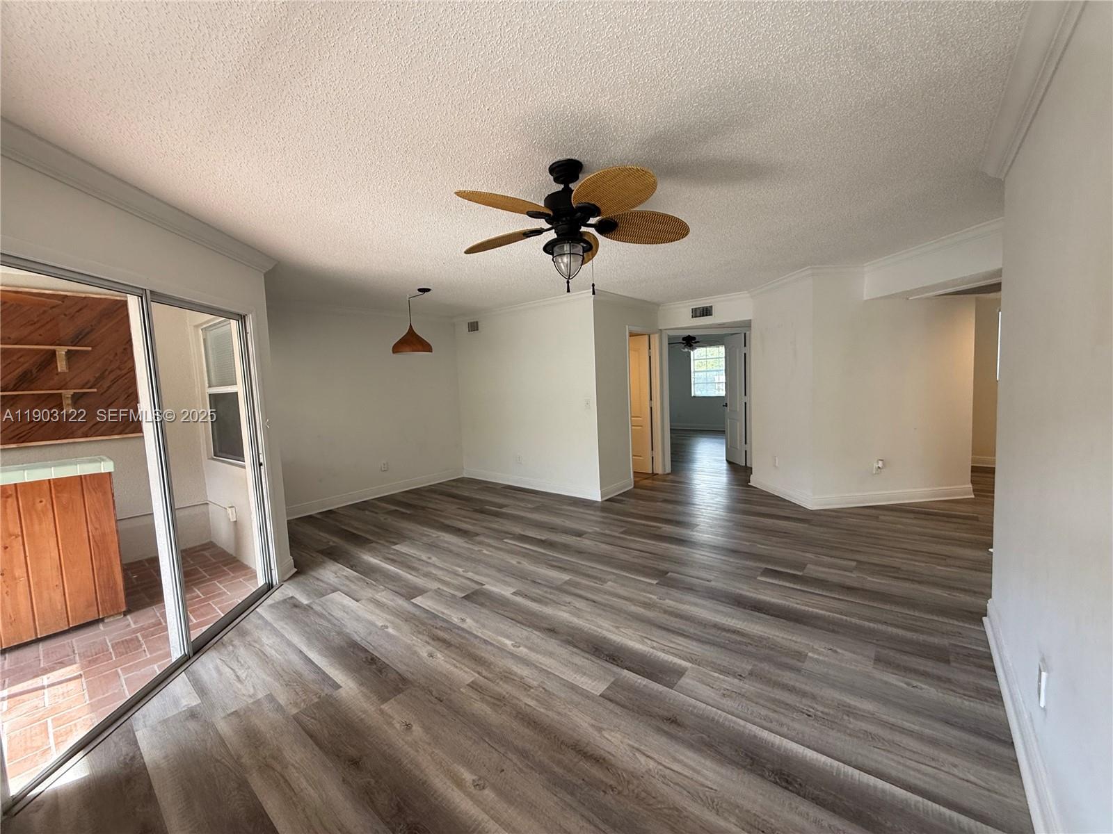 KEYS GATE CONDO NO SIX - Residential