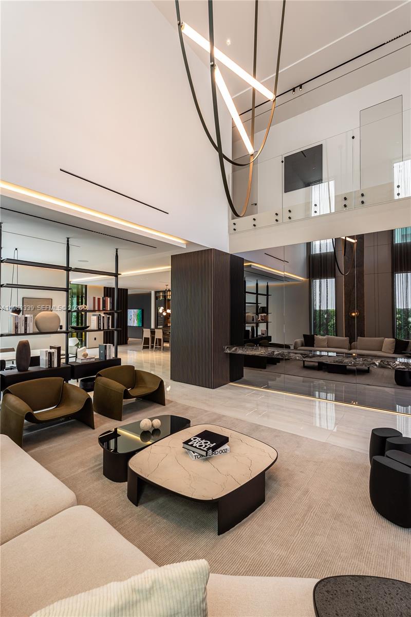GRAND FLORIDIAN ESTATES - Residential