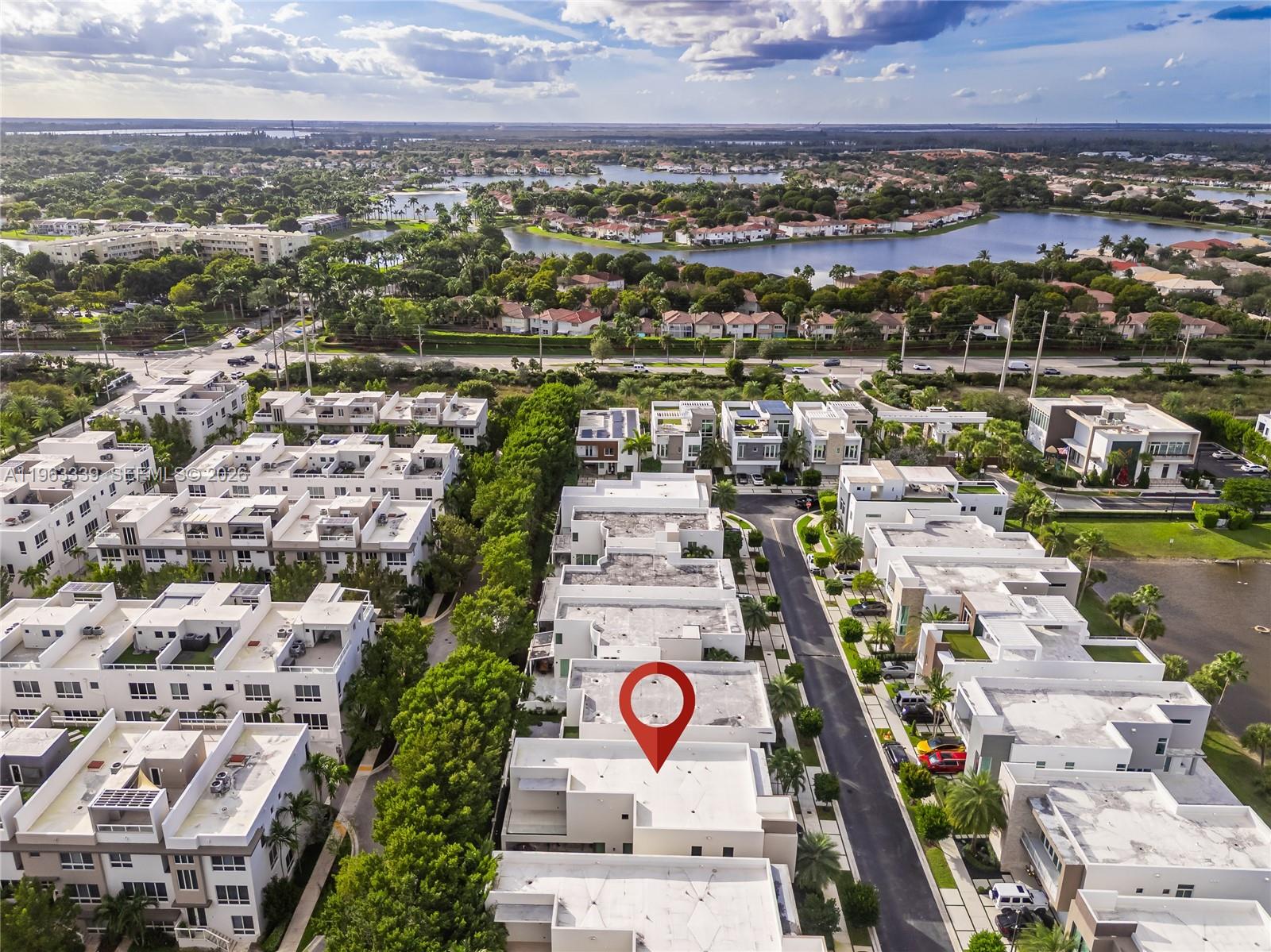 GRAND FLORIDIAN ESTATES - Residential