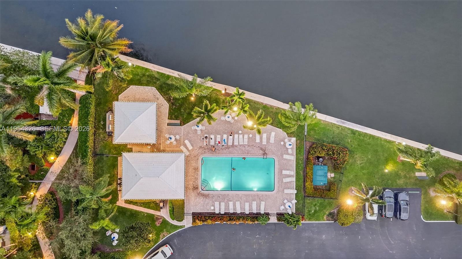BAY COLONY CLUB CONDO - Residential