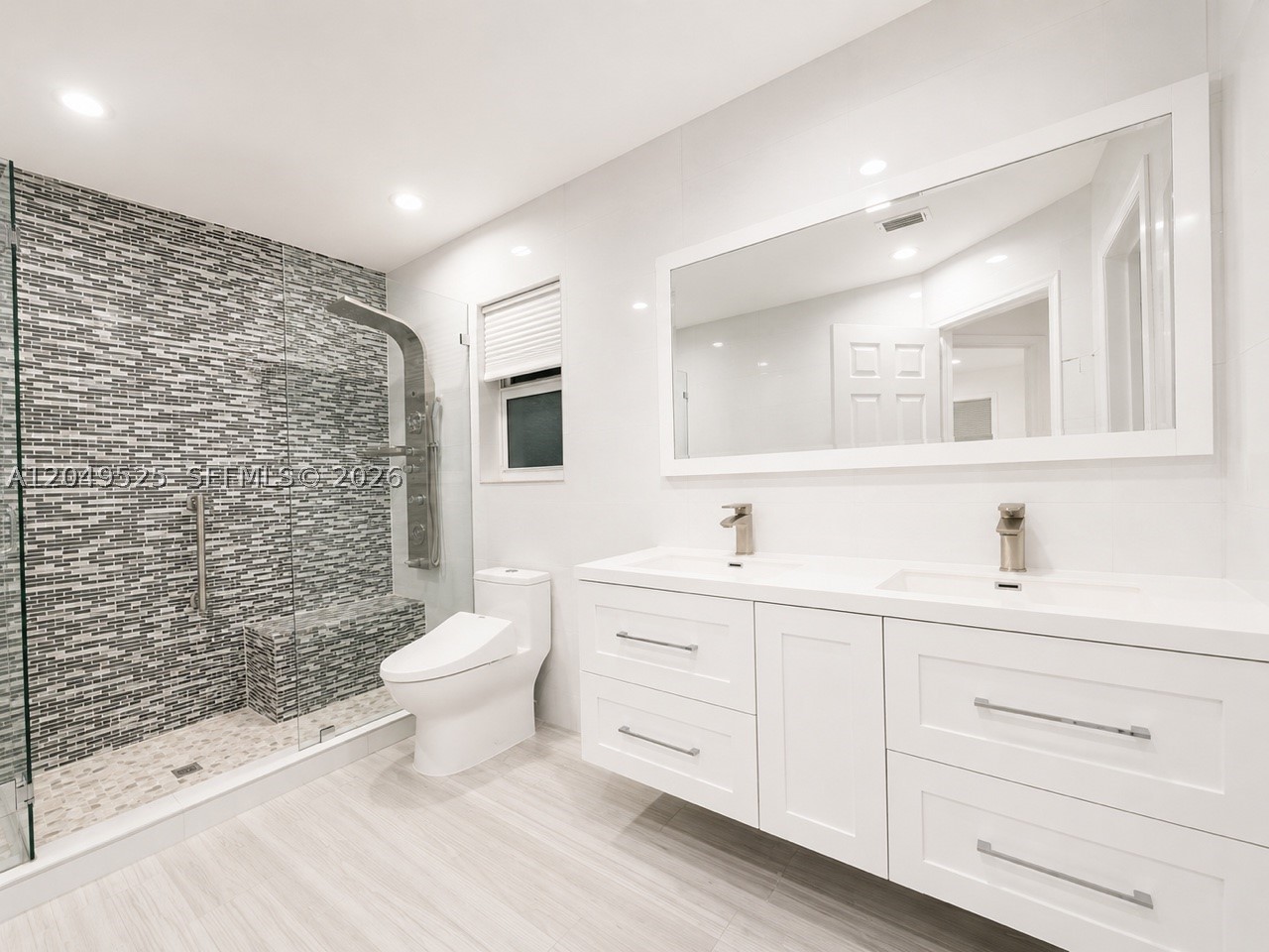 SECTOR 7 SOUTH - Residential Lease