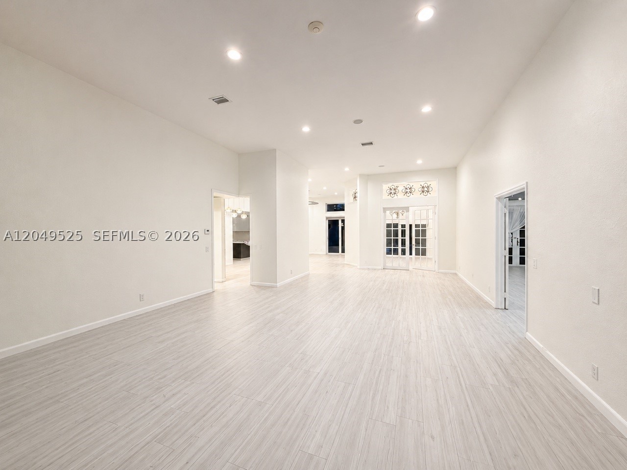 SECTOR 7 SOUTH - Residential Lease