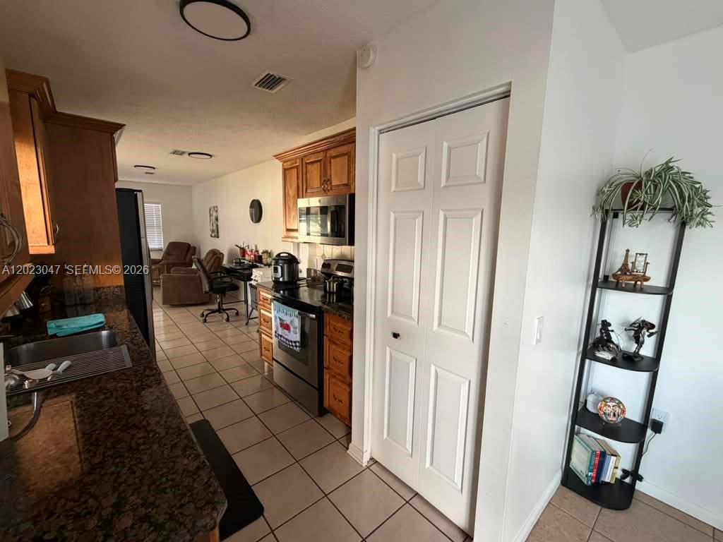 BRANDA VISTA SUB UNIT - Residential