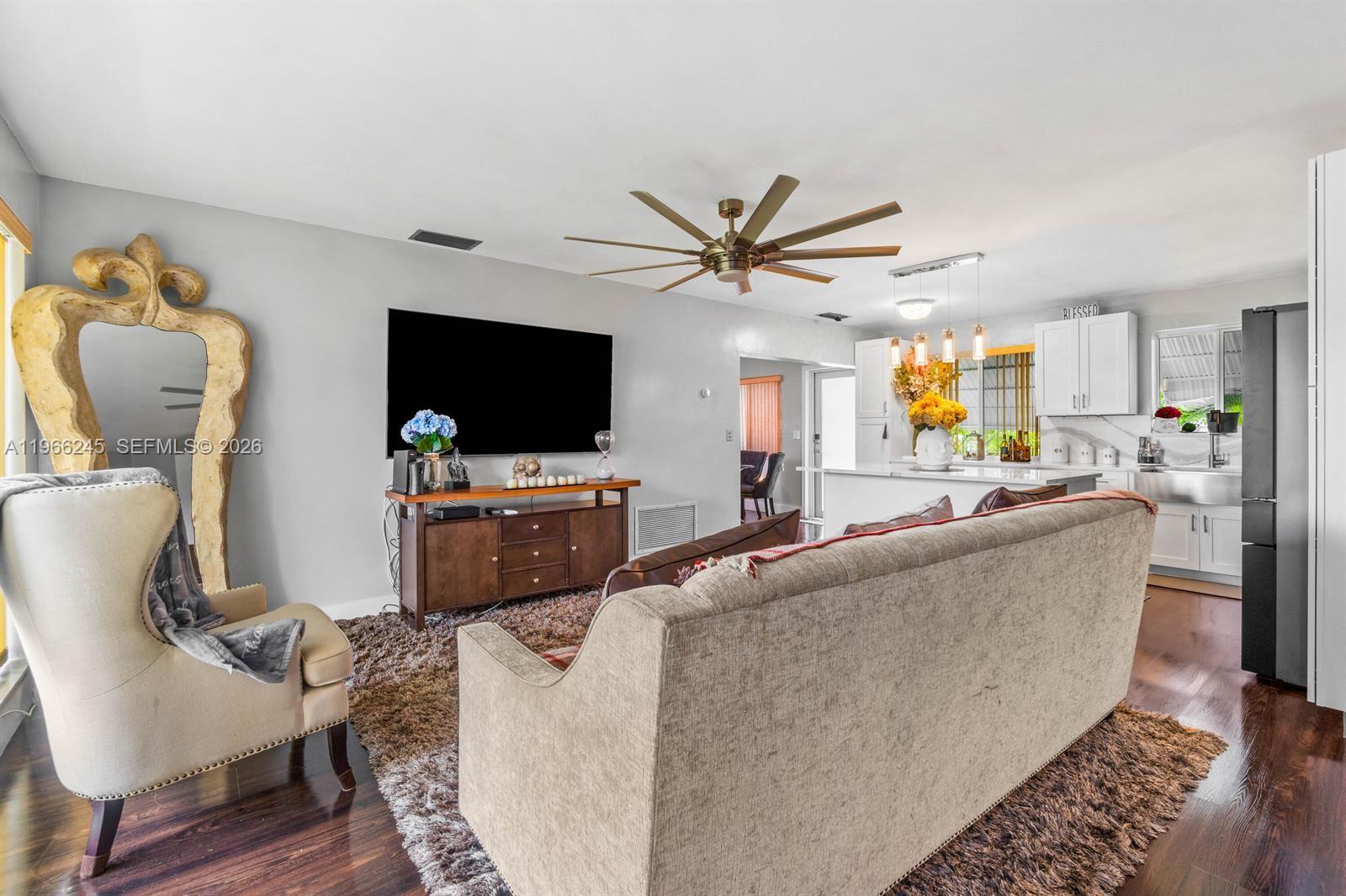 SHERIDAN LAKES CONDO HOUS - Residential