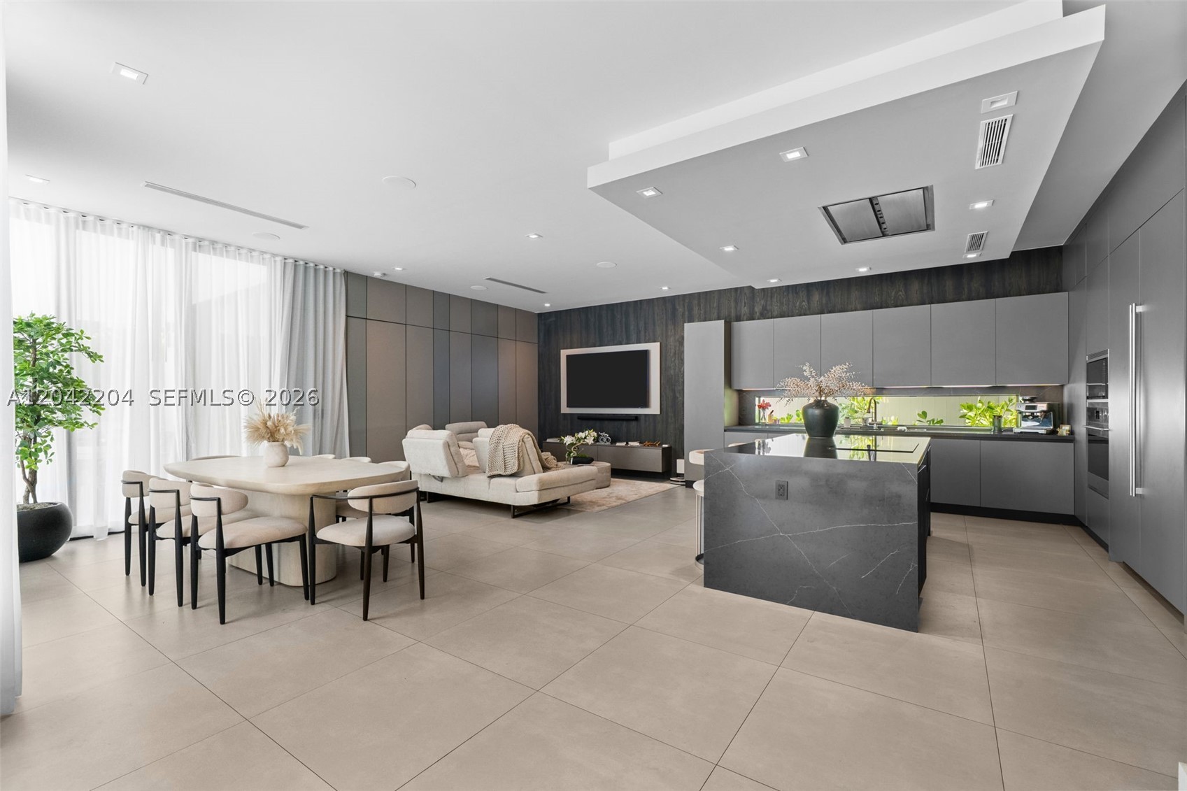 GRAND FLORIDIAN ESTATES - Residential