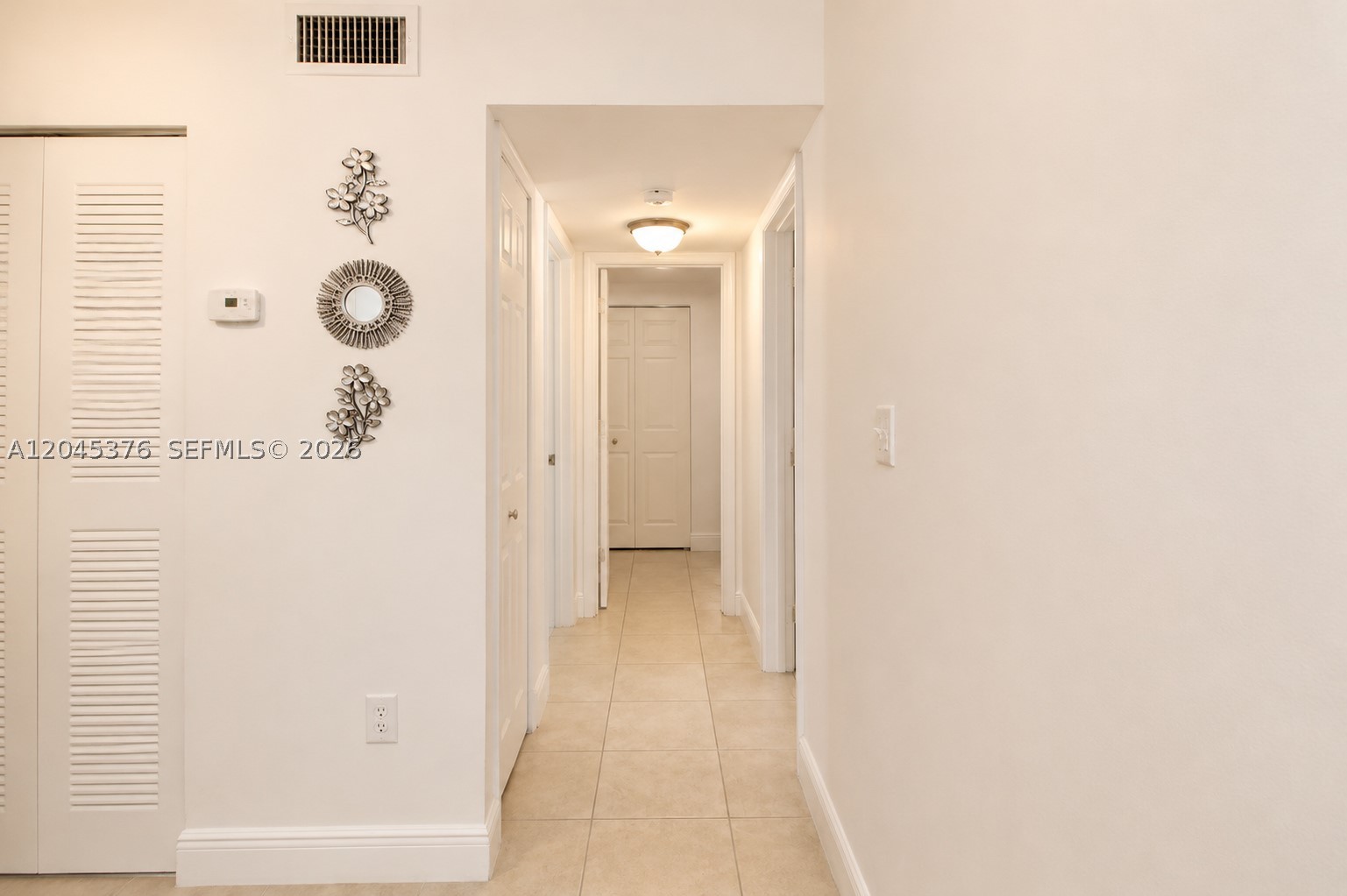 VILLA BELLINI CONDO - Residential