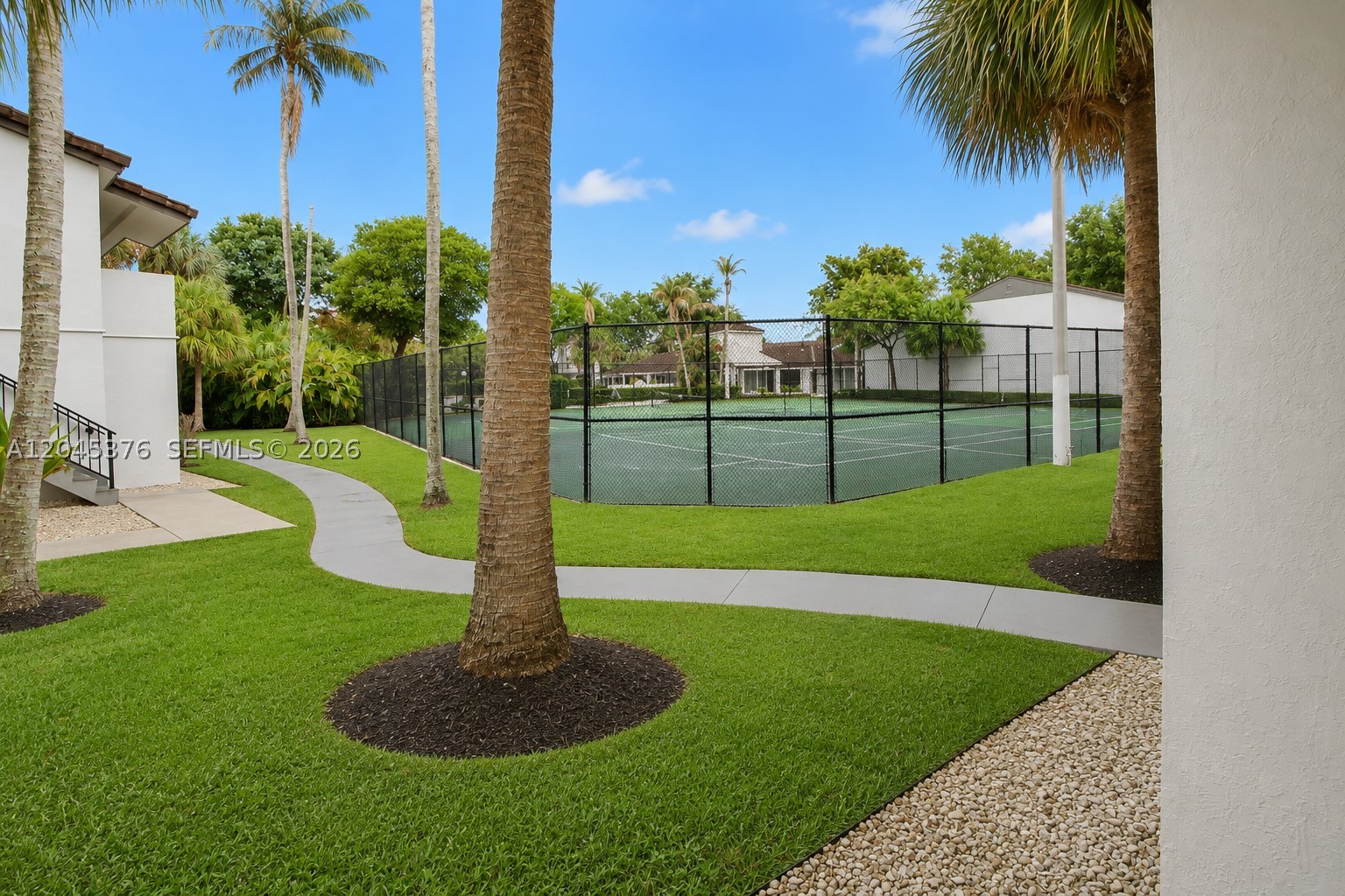 VILLA BELLINI CONDO - Residential