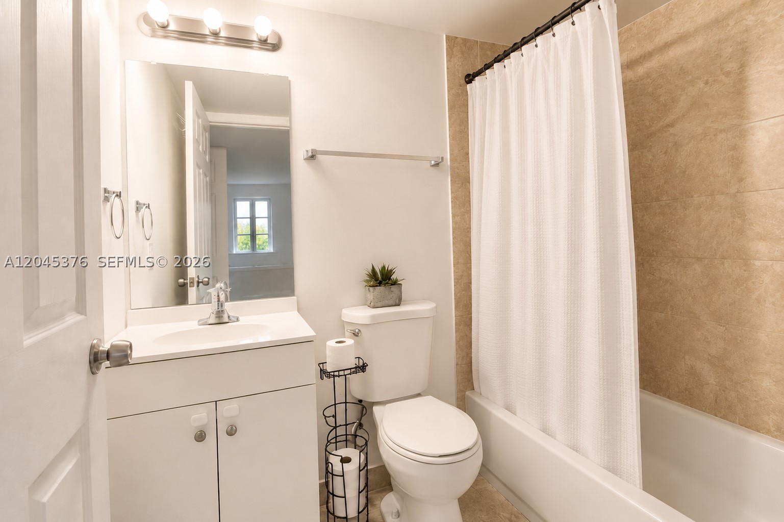 VILLA BELLINI CONDO - Residential