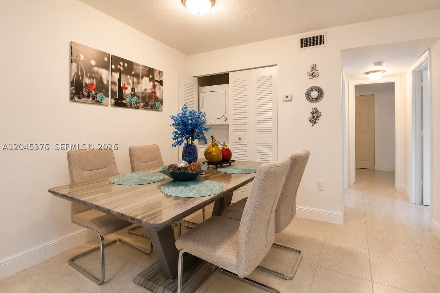 VILLA BELLINI CONDO - Residential