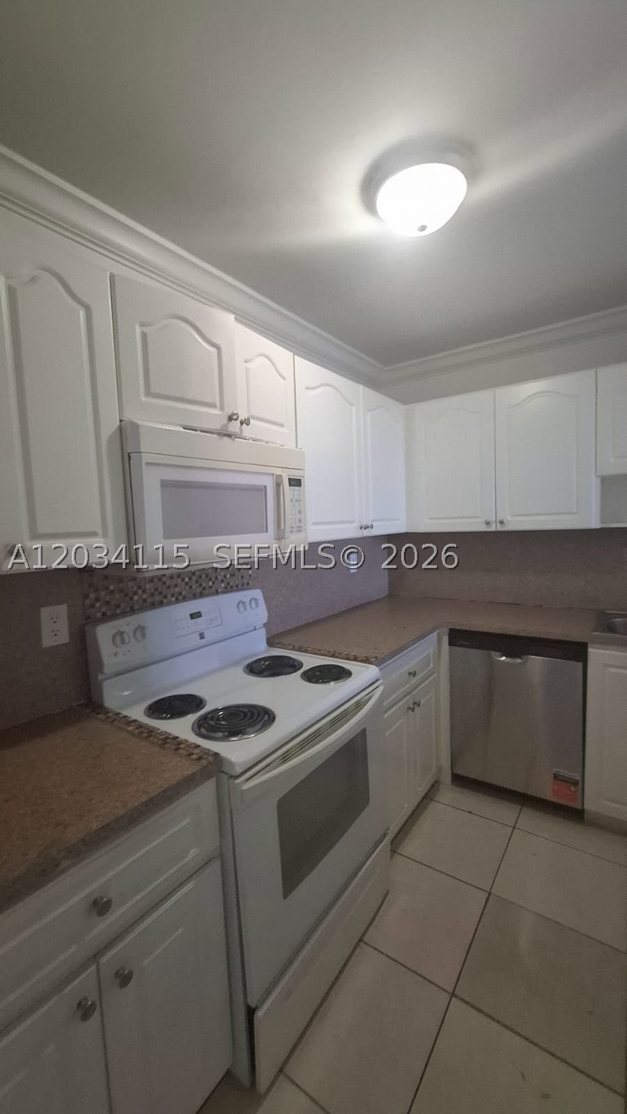 CORAL GATE EAST CONDO - Residential Lease
