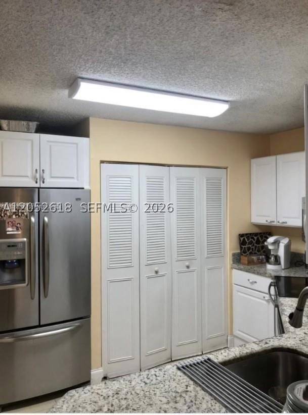 MEDITERRANEAN VILLAS COND - Residential Lease
